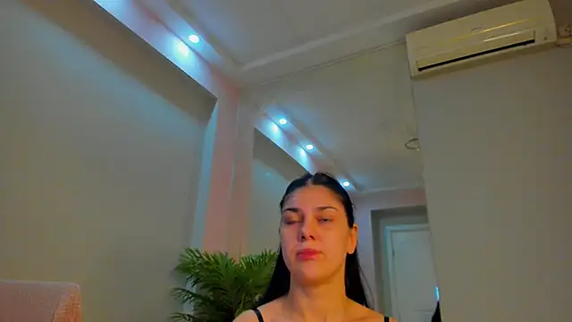 SerennaNoir Live XXX Chat