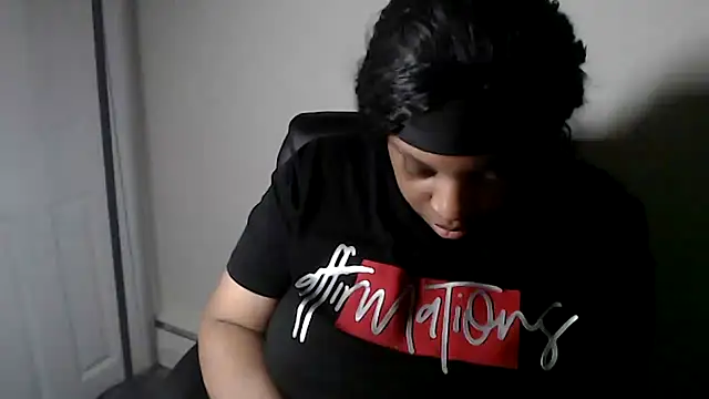 Sexymona1218 – Kamerová šou