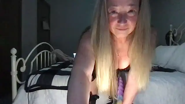 milf-Lacey Live XXX-chat