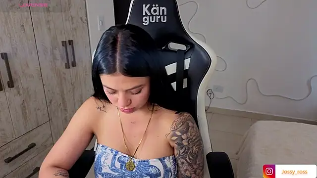 Victoryyy_ élő XXX-chatje