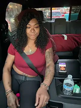 แชท XXX สดของ HaloRodeoLover2