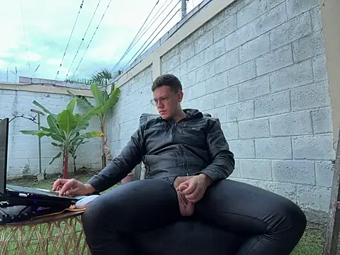 Chatroom XXX en direct de Neil_and_isaac