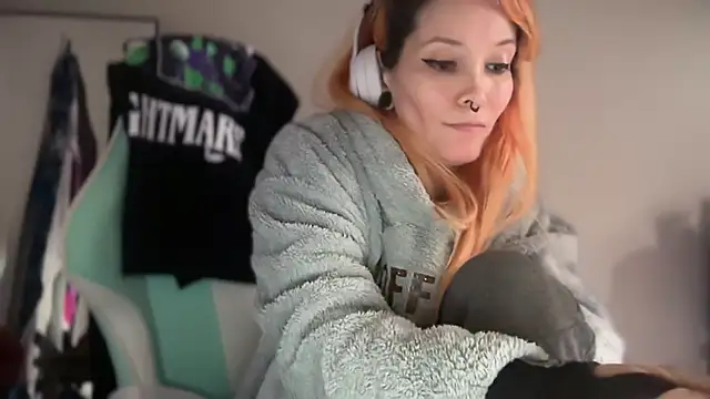 دردشة FRRANNKIE الج نسية المباشرة