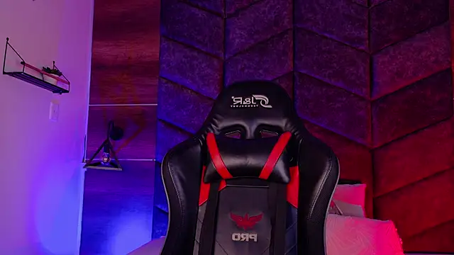 Chatroom XXX en direct de ParisFox_