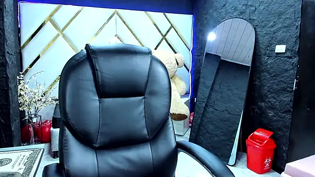 Chat +18 de Paris_Petit ao vivo