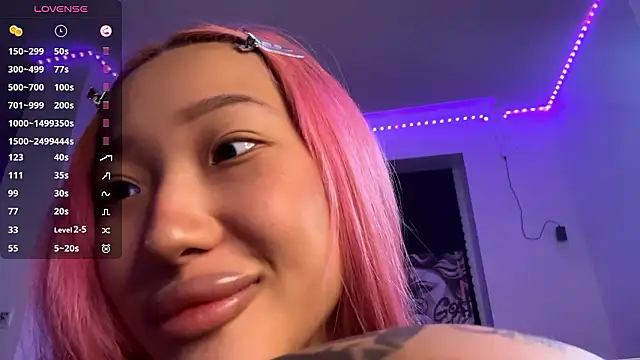 EIeniVanwart Obrolan Langsung XXX