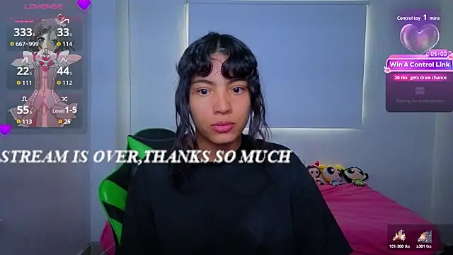 Lovelyamyy élő XXX-chatje