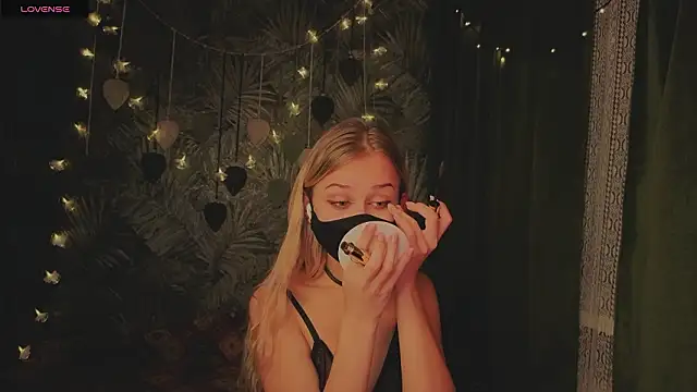 EternalOphelia's Live XXX Chat