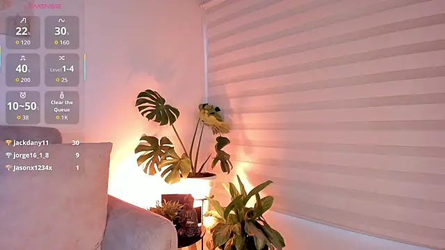 Estrer_collins 现场XXX聊天