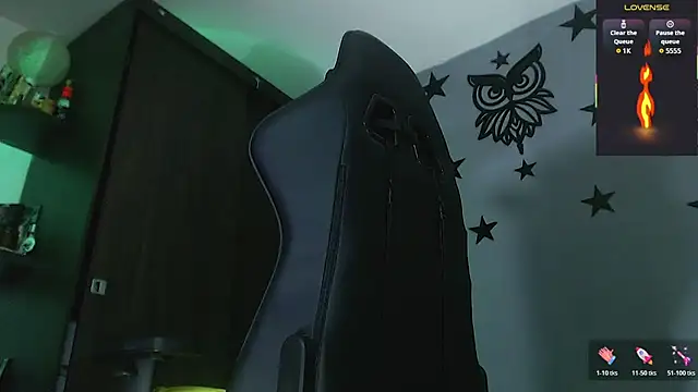 justincs Chat XXX in diretta