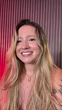 MiaPetit_'s Webcam Show