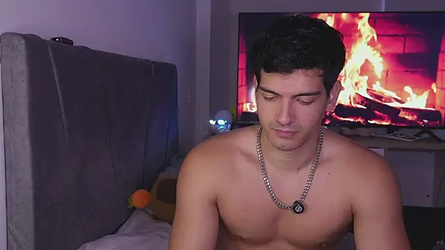 bbbeachboy Adlı Modelin Web Kamerası Şovu