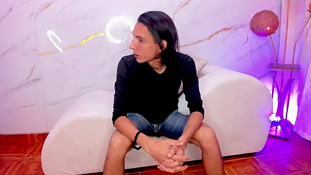 SeecretPartys élő XXX-chatje