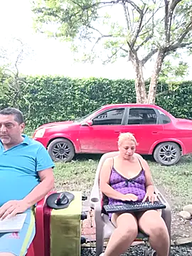 hotandfierylatinos2023's Live XXX Chat