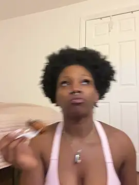 mochamimi élő XXX-chatje