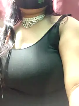 pakhi126 Webcam show