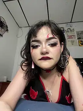 Chatroom XXX en direct de VenusDeMilo_55