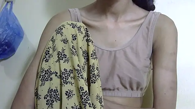 Anu_tiny – Live XXX-chat