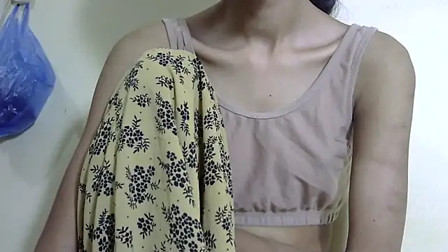 Anu_tiny – Live XXX-chat