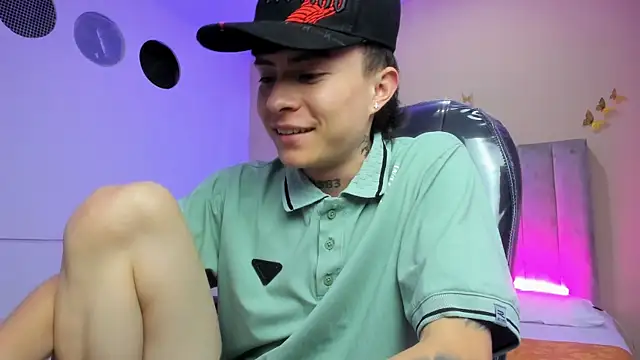 Nascary_Fox Chat XXX live