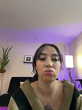 EmmyEvans1 – Live XXX-chat