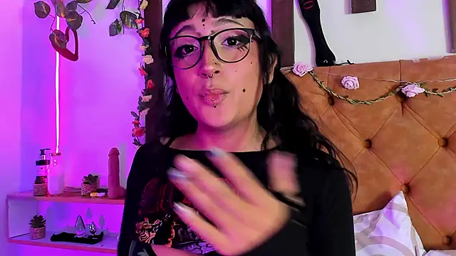 Chat +18 de MeowMota_ ao vivo