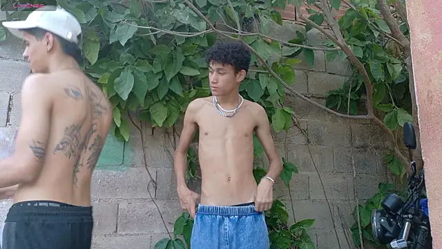 trebol_25 Show in webcam