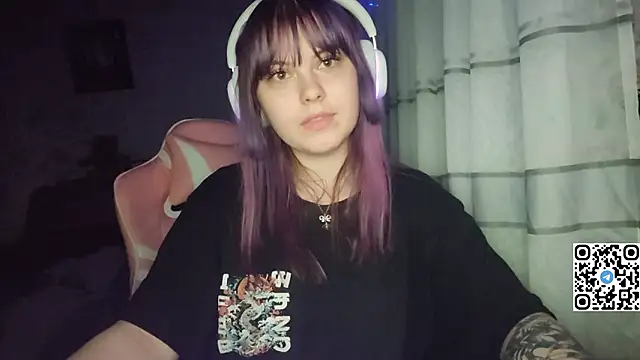 KristiBloomのライブXXXチャット