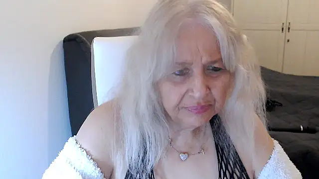 แชท XXX สดของ SusiLifeXXX