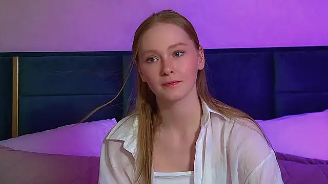 AgataFoxley élő XXX-chatje