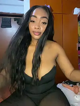 MonicaSex_ 即時 XXX 聊天