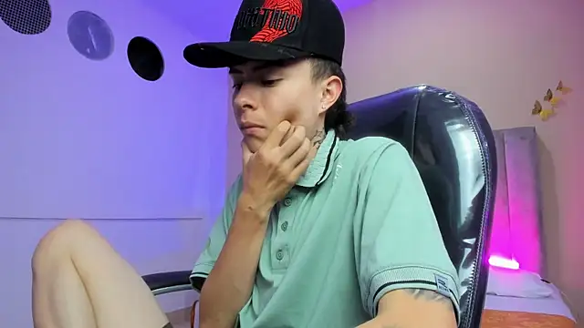 دردشة Nascary_Fox الجنسية المباشرة