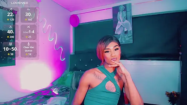 Kendall_hornyy Chat XXX live