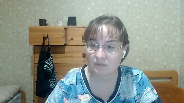 Chat +18 de Smart_Rose ao vivo