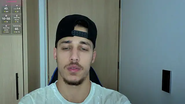 orionblaze69_ Adlı Modelin Canlı XXX Sohbeti