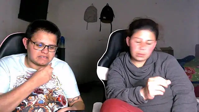 tatsumi_nao élő XXX-chatje