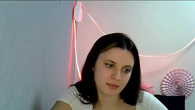 KiraHoney's Live XXX Chat