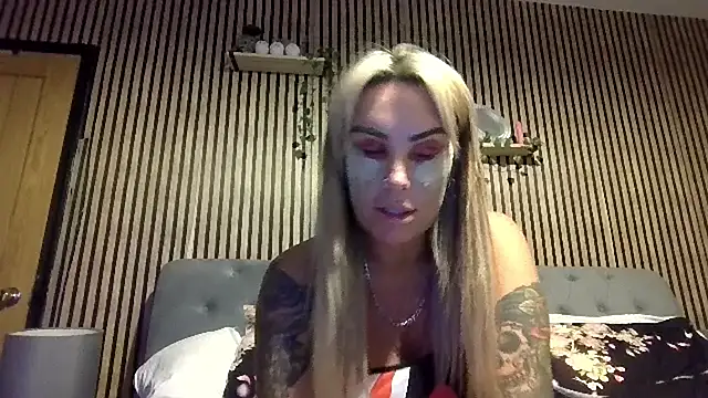 poppyinga1n Live XXX chat