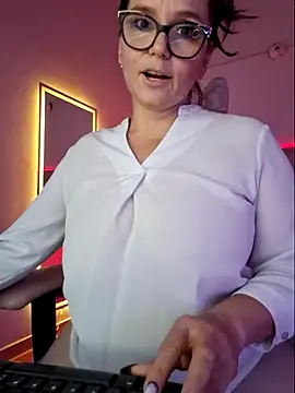 Živý XXX chat MariaPau_83