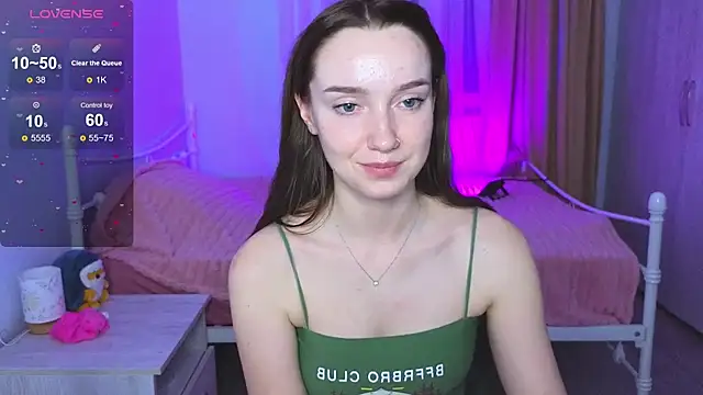 Chat XXX en directo de Wild_Sophie_