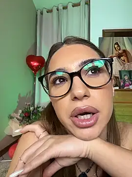 ItalianGirl Webcam Show