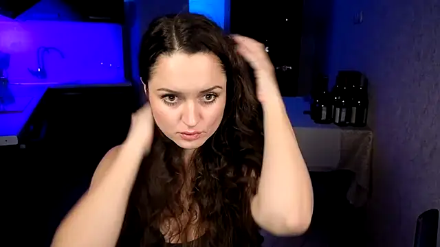 Chat +18 de Cerann1 ao vivo