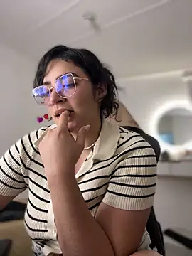 Lia_flowers: απευθείας συνομιλία ΧΧΧ