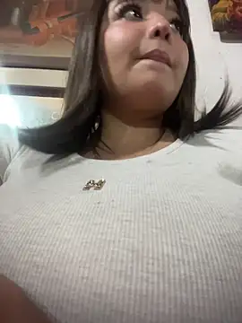 CharlotteMillersのライブXXXチャット