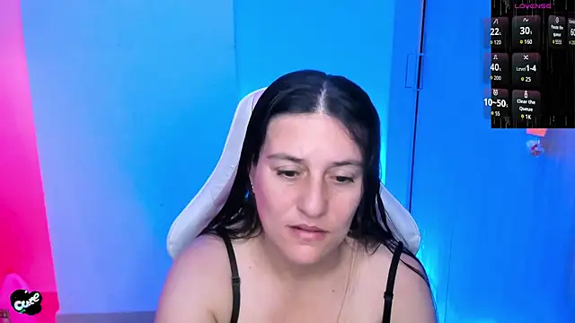 دردشة Saskyaa الجنسية المباشرة