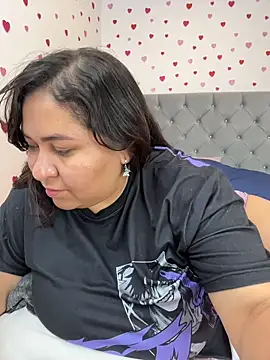 KarlaWild élő XXX-chatje