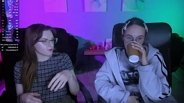 mona_cloud – Kamerová šou