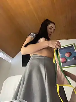 _Nina_1: απευθείας συνομιλία ΧΧΧ