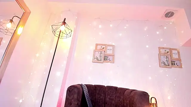 Chat XXX en directo de mystic_carito