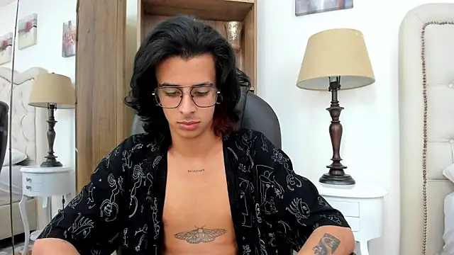 Ibratxandy: απευθείας συνομιλία ΧΧΧ